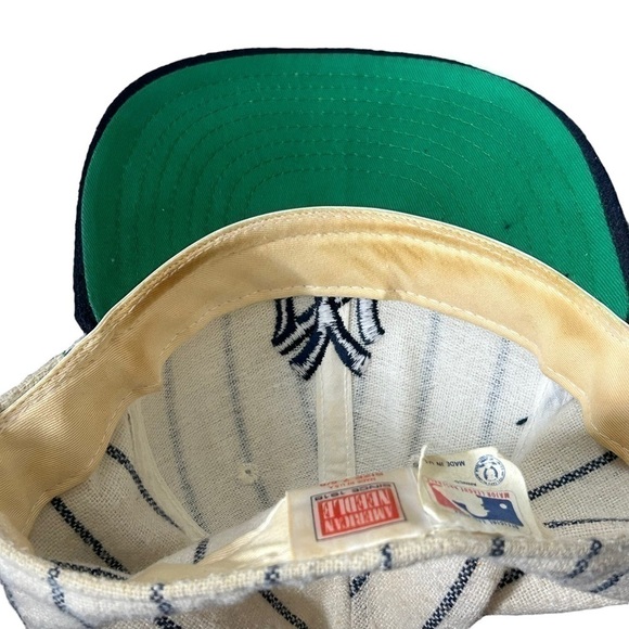 VINTAGE American Needle New York Yankees 100%Wool Fitted Baseball Hat - Picture 6 of 7